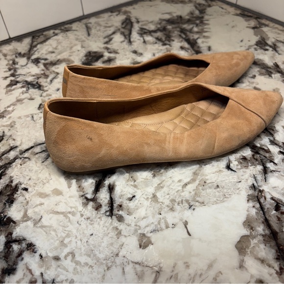 Gently used birdies flats size 9 - Picture 2 of 9